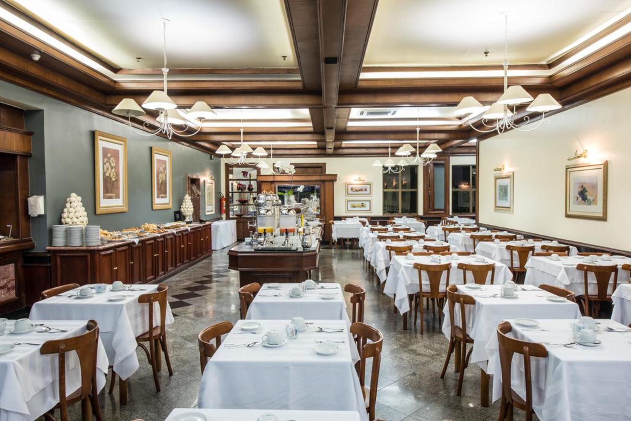 卡尔顿广场酒店 Poços de Caldas 外观 照片