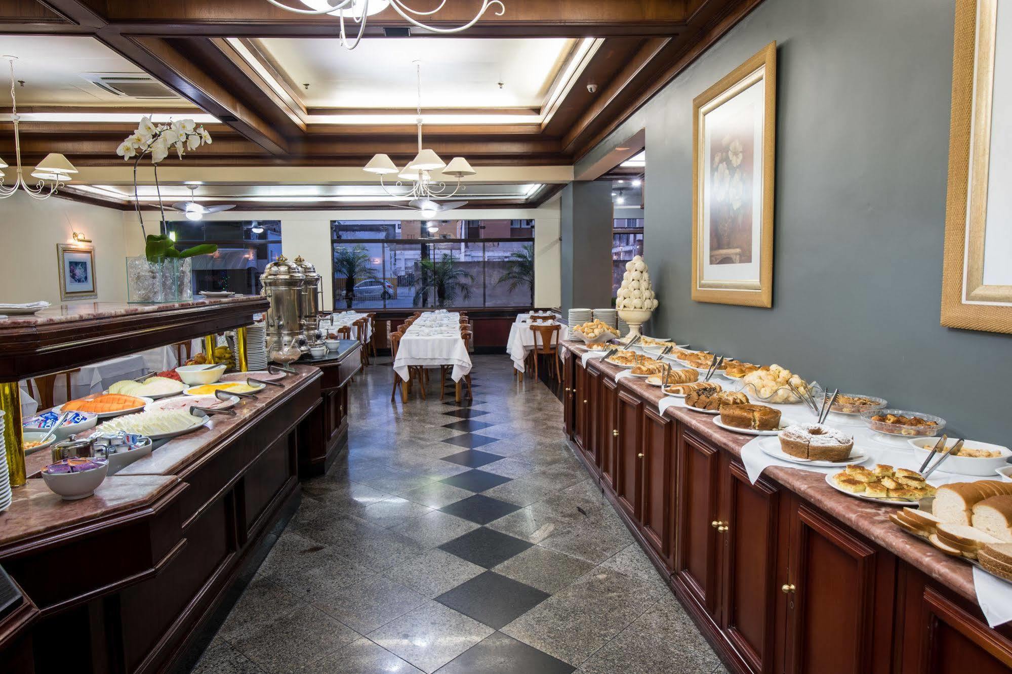 卡尔顿广场酒店 Poços de Caldas 外观 照片